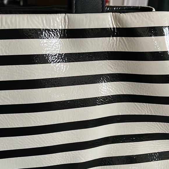 Kate Spade Elena Chelsea Park Purse - Picture 6 of 16